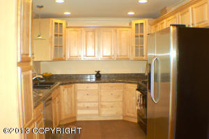 5139 E 42nd Ave, Anchorage, AK 99508 photo 4