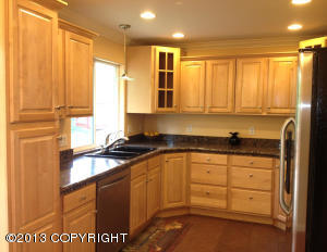5139 E 42nd Ave, Anchorage, AK 99508 photo 6