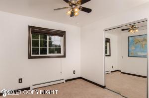 18409 2nd St, Eagle River, AK 99577 photo 6