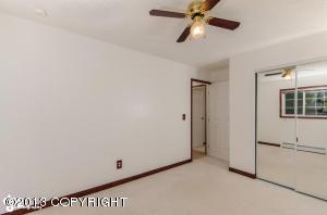 18409 2nd St, Eagle River, AK 99577 photo 8