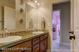 7781 Upper Omalley Rd, Anchorage, AK 99507 photo 25