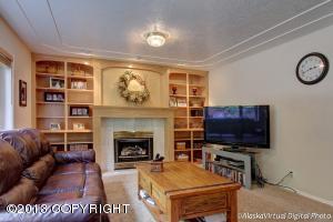 10751 Sarah Barton Cir, Eagle River, AK 99577 photo 12
