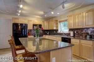 10751 Sarah Barton Cir, Eagle River, AK 99577 photo 7