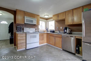 945 E 9th Ave, Anchorage, AK 99501 photo 16
