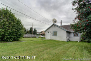 945 E 9th Ave, Anchorage, AK 99501 photo 5
