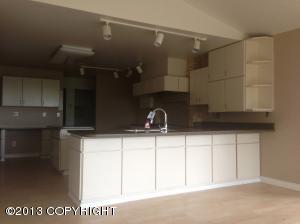 19135 Stonehill Dr, Eagle River, AK 99577 photo 5