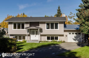 1065 E 26th Ave, Anchorage, AK 99508 photo 1