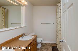 9190 Eagle River Ln, Eagle River, AK 99577 photo 13