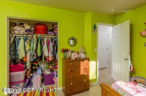 9190 Eagle River Ln, Eagle River, AK 99577 photo 17