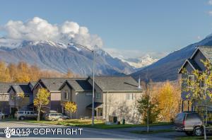 9190 Eagle River Ln, Eagle River, AK 99577 photo 2