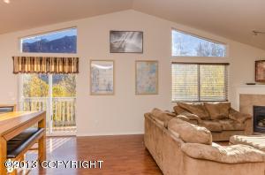9190 Eagle River Ln, Eagle River, AK 99577 photo 4