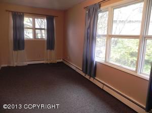 520 E 46th Pl, Anchorage, AK 99503 photo 5