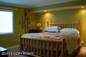 3830 Runestad Cir, Anchorage, AK 99502 photo 15