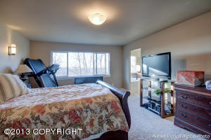 10893 Splendor Loop, Eagle River, AK 99577 photo 10