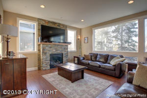 10893 Splendor Loop, Eagle River, AK 99577 photo 3