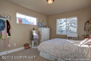 10893 Splendor Loop, Eagle River, AK 99577 photo 16