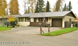 2114 Wayne St, Anchorage, AK 99504 photo 1