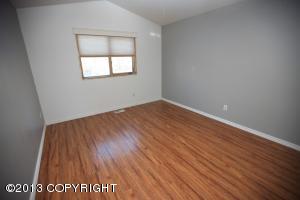 17561 Beaujolais Dr, Eagle River, AK 99577 photo 11