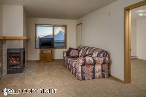 1405 W 27th Ave # 403, Anchorage, AK 99503 photo 2