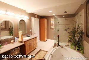 9980 Hampton Cir, Anchorage, AK 99507 photo 58
