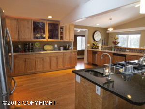 9980 Hampton Cir, Anchorage, AK 99507 photo 4
