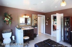 9980 Hampton Cir, Anchorage, AK 99507 photo 52