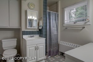 6321 E 8th Ave, Anchorage, AK 99504 photo 19
