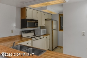 1900 E 72nd Ave # 11, Anchorage, AK 99507 photo 3
