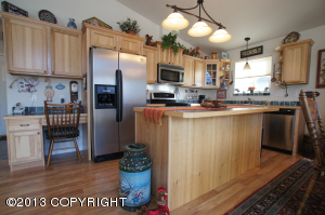 20720 Icefall Dr, Eagle River, AK 99577 photo 4