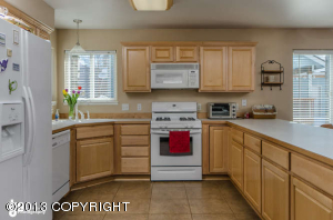 16543 Theodore Dr, Eagle River, AK 99577 photo 5