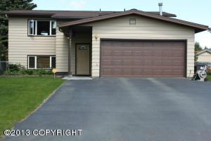 4961 E 5th Ave, Anchorage, AK 99508 photo 1