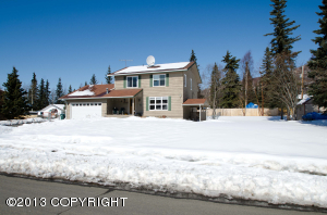 19709 First St, Eagle River, AK 99577 photo 2