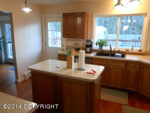 512 Maple Dr, Kenai, AK 99611 photo 4