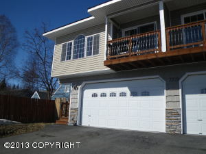 7329 E 6th Ave # 1, Anchorage, AK 99504 photo 1