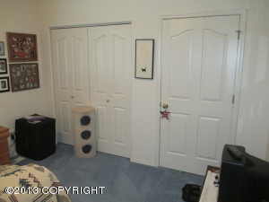 9502 Kavik St, Anchorage, AK 99502 photo 17