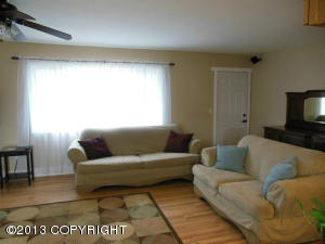 7441 Nathan Dr, Anchorage, AK 99518 photo 4