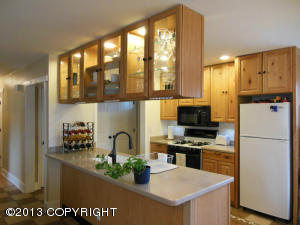 7441 Nathan Dr, Anchorage, AK 99518 photo 9