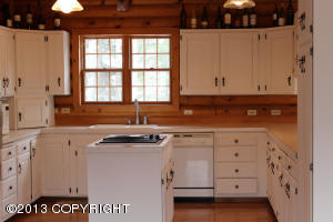 7117 Waterfall Dr, Eagle River, AK 99577 photo 4
