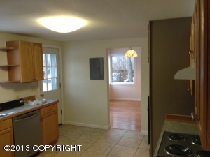 426 Patsy St, Anchorage, AK 99504 photo 9