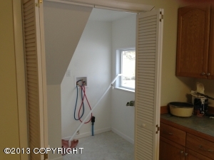 426 Patsy St, Anchorage, AK 99504 photo 10