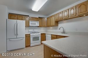 2005 Parkview Cir, Anchorage, AK 99501 photo 6