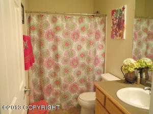 5654 Sapphire Loop # 73B, Anchorage, AK 99504 photo 11