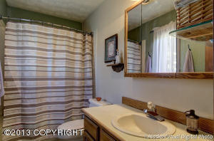 10850 Kosina Cir, Eagle River, AK 99577 photo 16