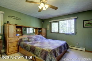 10850 Kosina Cir, Eagle River, AK 99577 photo 14