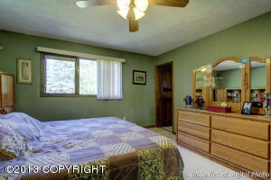 10850 Kosina Cir, Eagle River, AK 99577 photo 15