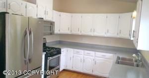 8401 E 11th Ct, Anchorage, AK 99504 photo 4