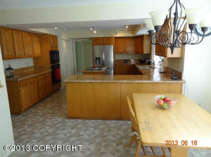 7502 Setter Dr, Anchorage, AK 99502 photo 9