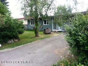 3524 E 17th Ave, Anchorage, AK 99508 photo 1