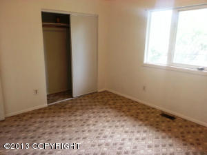 3524 E 17th Ave, Anchorage, AK 99508 photo 11