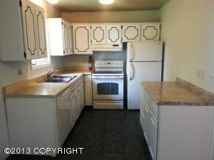 3524 E 17th Ave, Anchorage, AK 99508 photo 6
